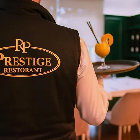 Prestige 4*
