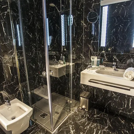 Prestige فندق 4*