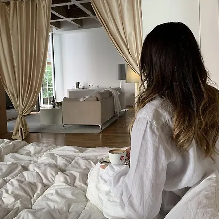 Prestige فندق تيرانا