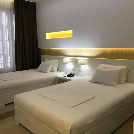 Hotel Prestige