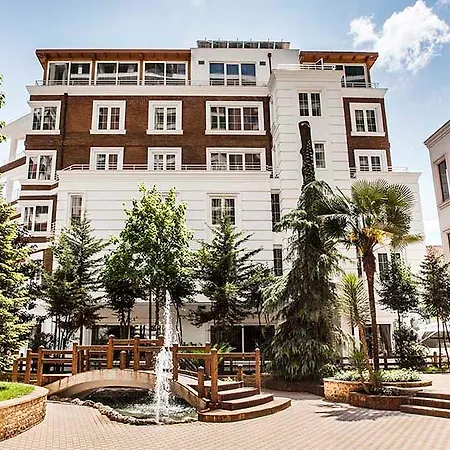 Prestige Отель 4*