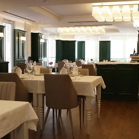 Hotel Prestige 4*